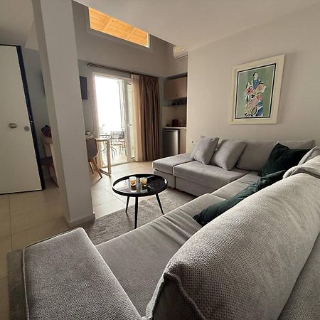 Stylish Studio Apartment - 8F House Kalamata Exteriér fotografie