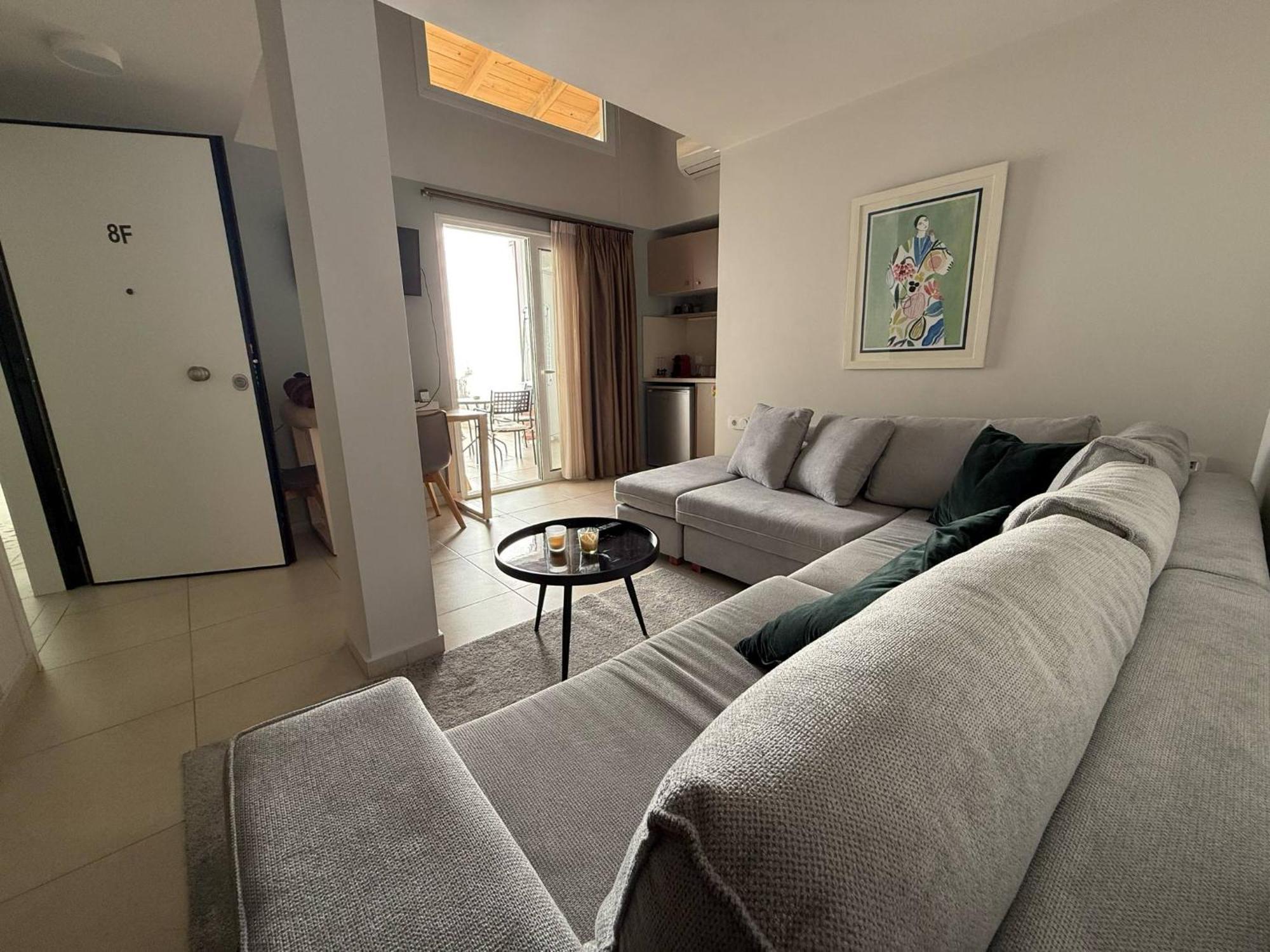 Stylish Studio Apartment - 8F House Kalamata Exteriér fotografie