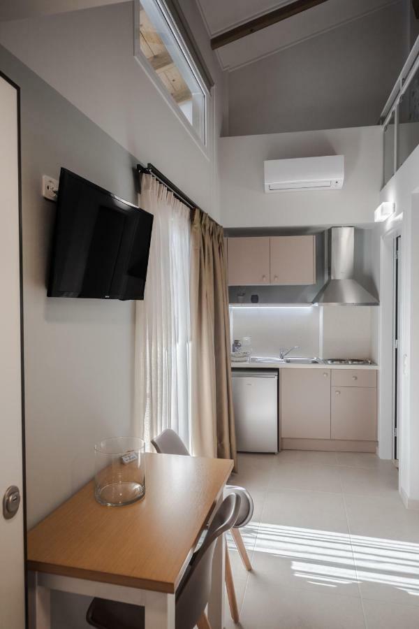 Stylish Studio Apartment - 8F House Kalamata Exteriér fotografie